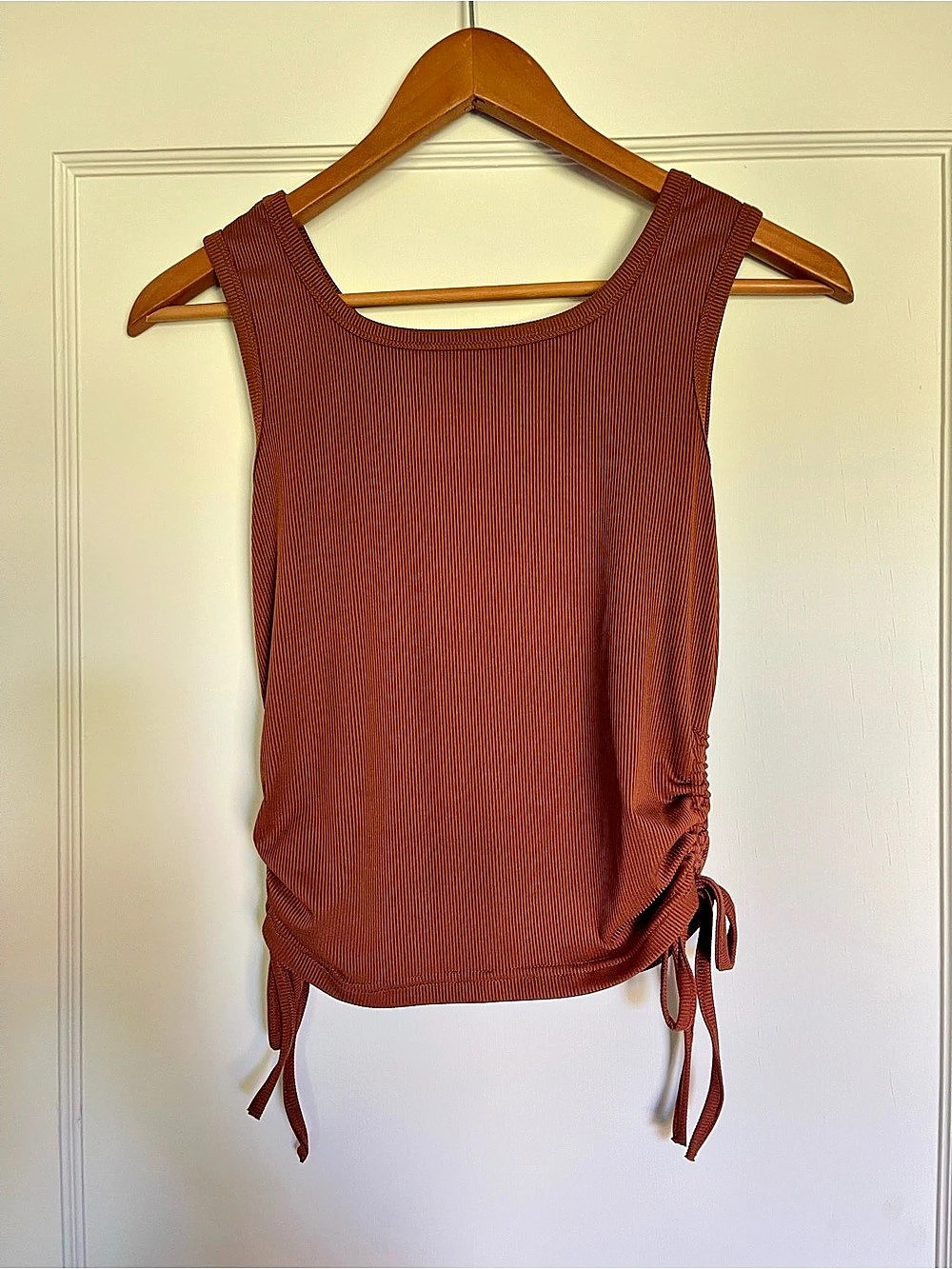 SHEIN Solid Rib-Knit Side Drawstring Tank Top - Picture 2 of 5